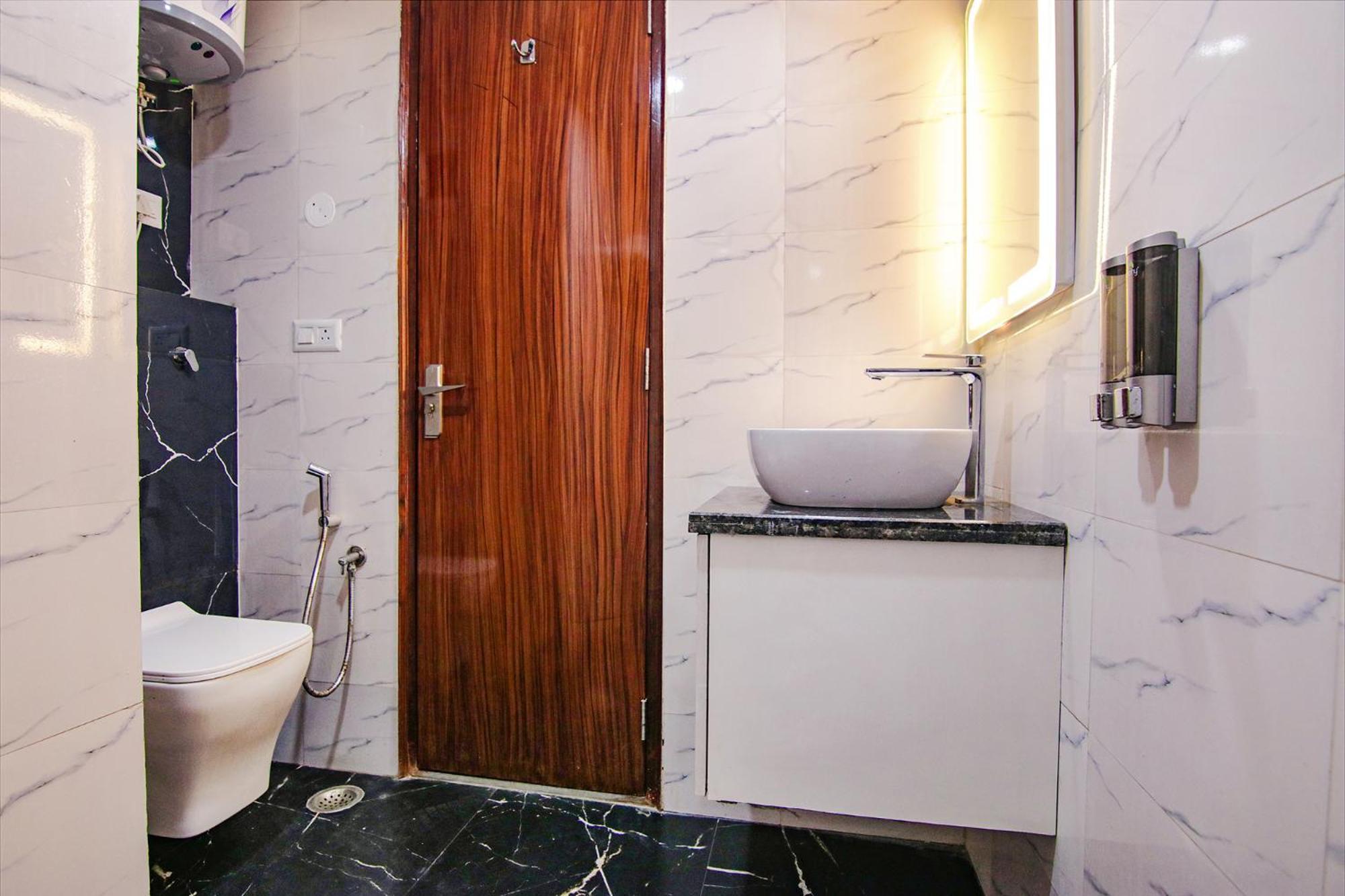 Fabhotel Satyam International โนอิดา ภายนอก รูปภาพ