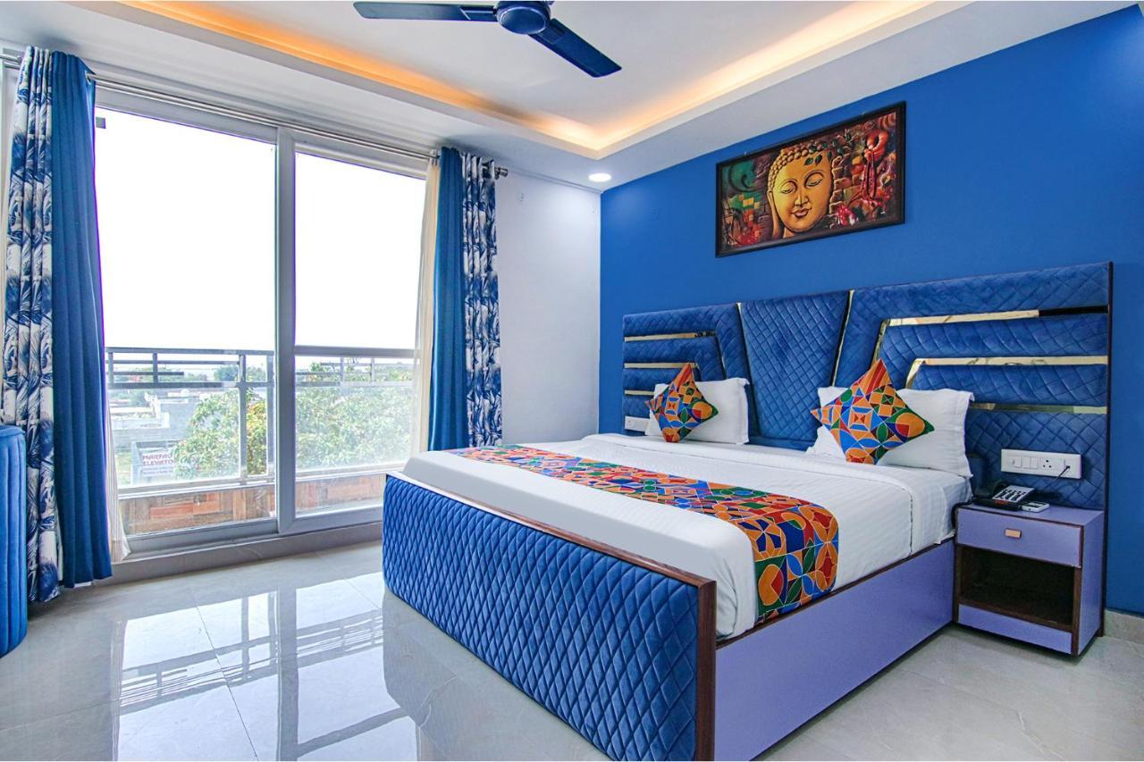 Fabhotel Satyam International โนอิดา ภายนอก รูปภาพ