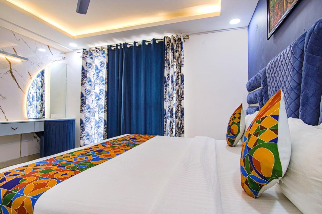 Fabhotel Satyam International โนอิดา ภายนอก รูปภาพ
